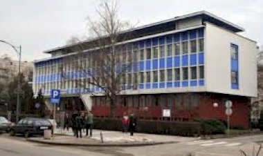 Protest ispred zgrade Uprave ŽRS u Doboju