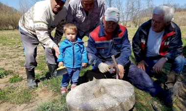 Podsijecanje kamena na vodenici